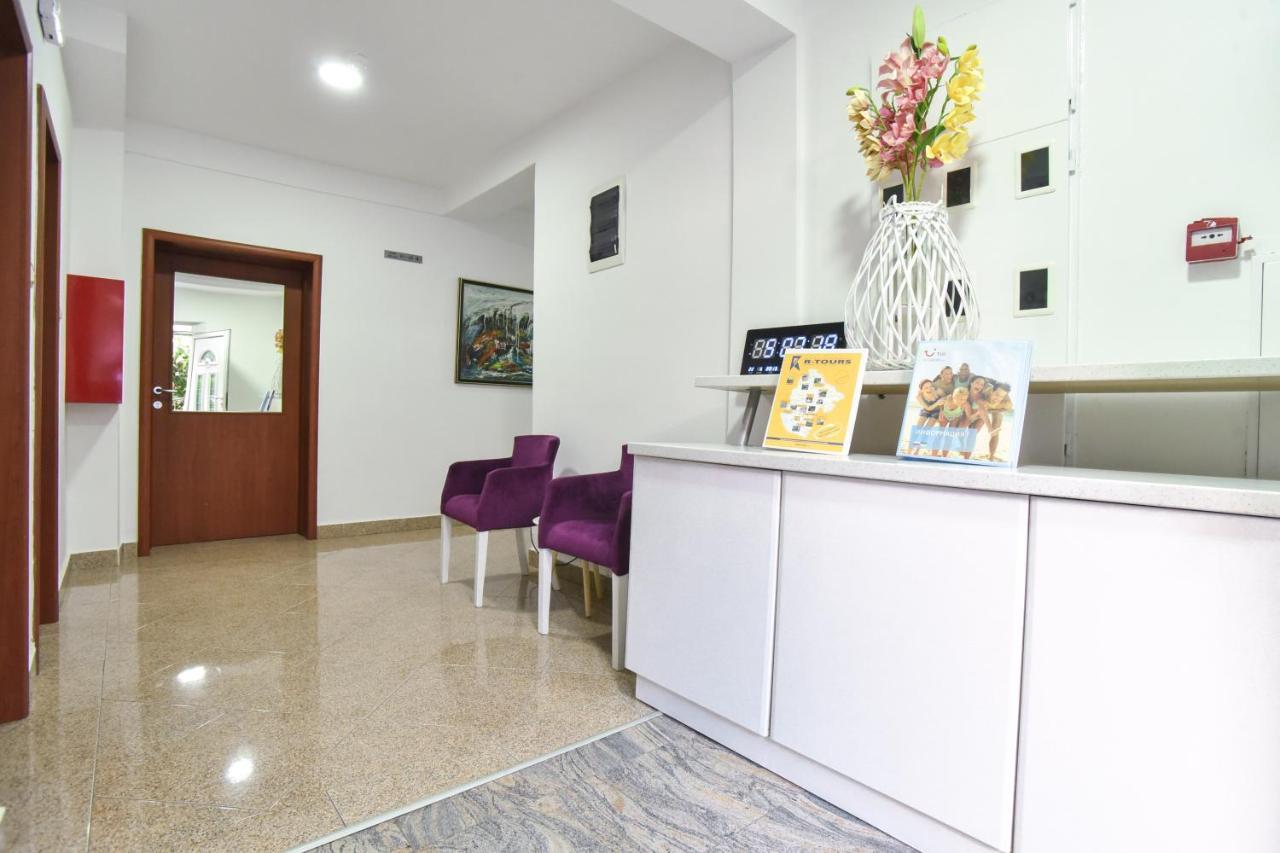 Hotel Suzana Budva Exterior photo